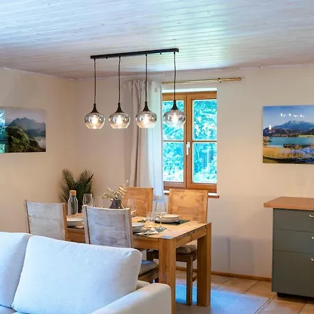 Ruhige Im Gruenen - & Berge Apartmán
